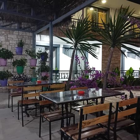 Villa Allkushi Sarandë Exteriör bild
