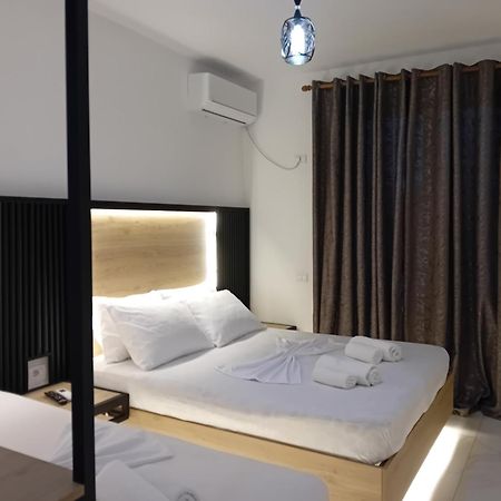 Villa Allkushi Sarandë Exteriör bild