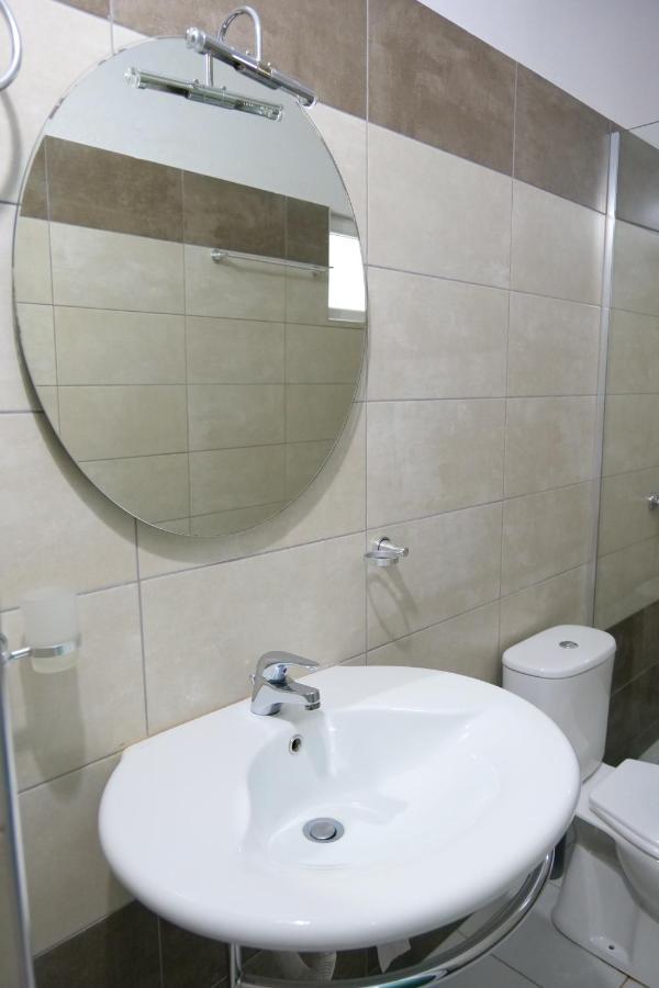 Villa Allkushi Sarandë Exteriör bild
