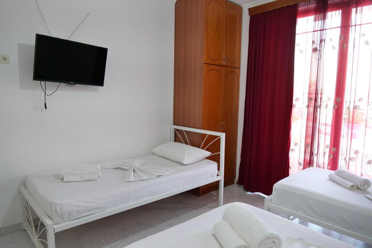 Villa Allkushi Sarandë Exteriör bild