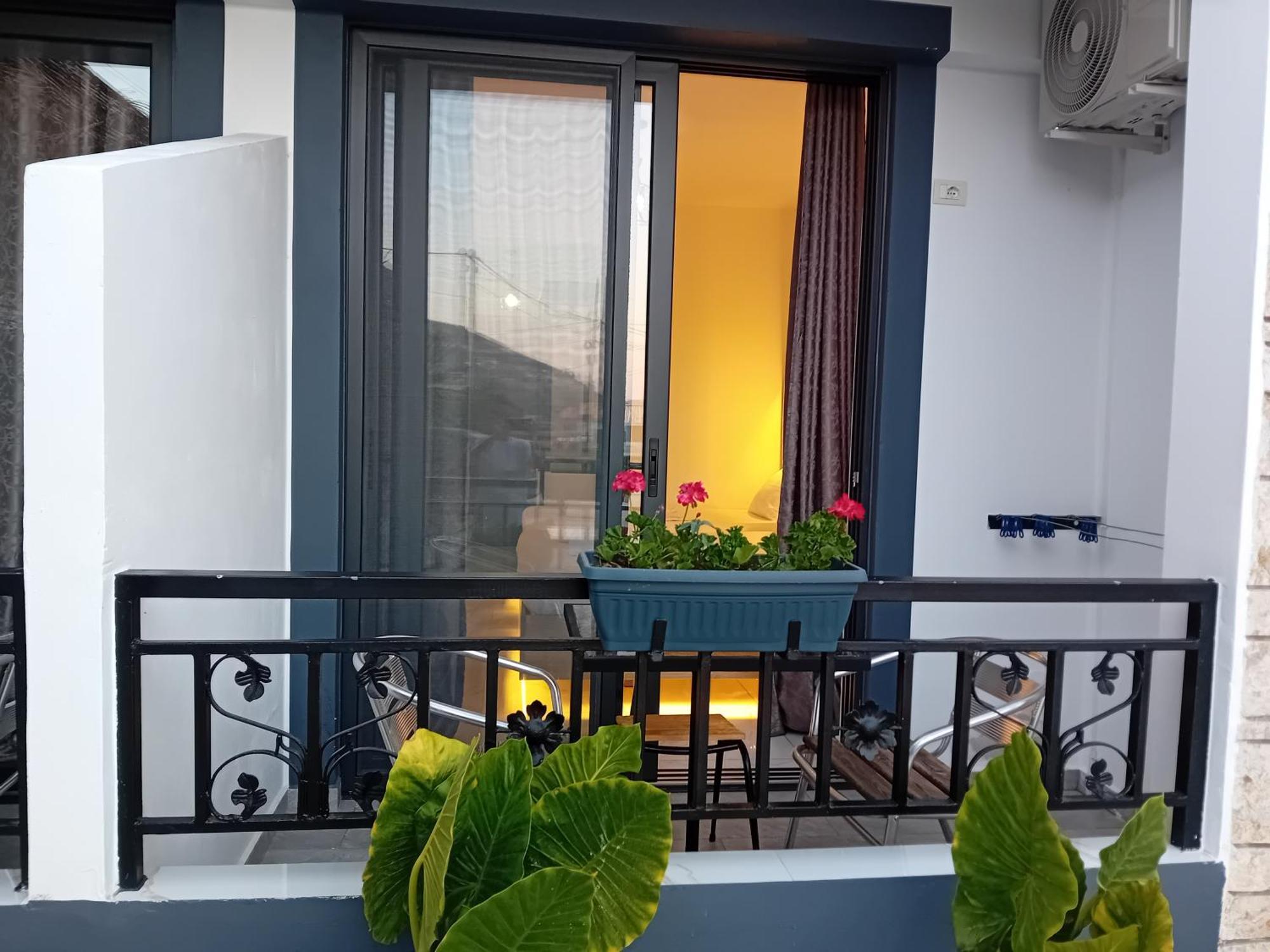 Villa Allkushi Sarandë Rum bild